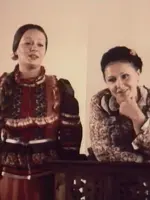 фольклорная артистка, концерт в посольстве