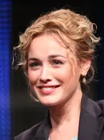 Dominique McElligott