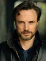 Jonathan Firth