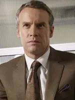 Tom Shayes
