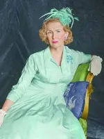 Gloria Mott