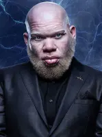 Tobias Whale