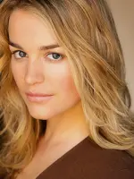 Laura Gordon