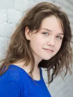 Julia Scarlett Dan