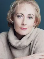 Paula Wilcox