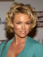 Kelly Carlson