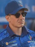 Денис Сазонов