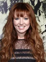Stef Dawson