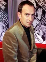 Angus Deayton
