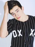 Hayes Grier