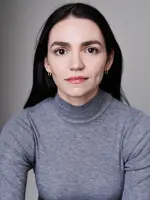 Seline Hizli