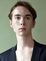 Денис Власенко