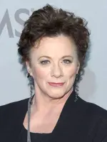 Rondi Reed
