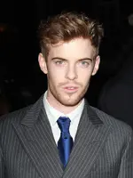 Harry Treadaway