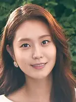Hwang Na Yoon