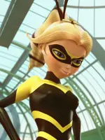 Chloé Bourgeois/Queen Bee