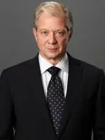 Cyrus Beene