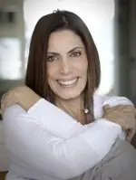 Mila Moreira