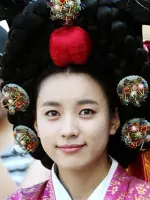 Choi Dong Yi/Choi Sook-Bin