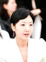 Hong Ri Na