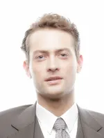 Carlos Álvarez