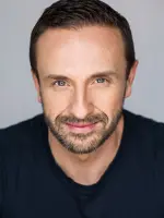 Mitchell Butel
