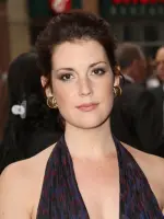 Melanie Lynskey