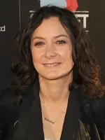 Sara Gilbert