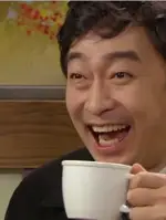 Seol Joon Suk (La Sfera CEO)