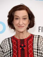 Haydn Gwynne