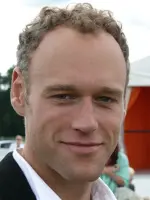 Elliot Cowan