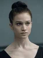 Claire Robbins