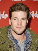 Austin Stowell