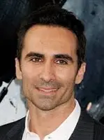 Nestor Carbonell