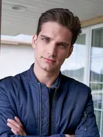 Seth Marlowe