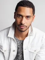 Elliot Knight