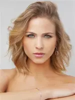 Luiza Valdetaro