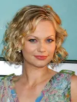 Samantha Mathis