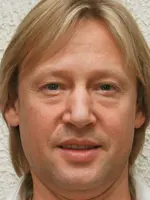 Дмитрий Харатьян
