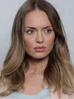 Hayley Svrcek
