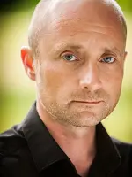 Owen Arwyn