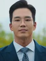 Kim Yong Min