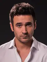 Allan Hawco