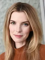 Betty Gilpin