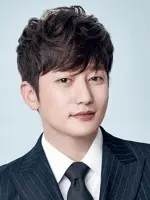 Phillip Yoo