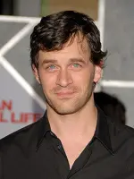 Tom Everett Scott