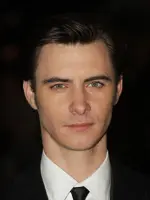 Гарри Ллойд
