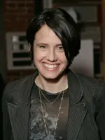 Leanna Creel