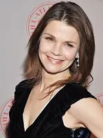 Kathryn Erbe