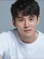 Han Joon Woo